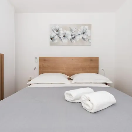 Apartments Buena Vista Makarska Exterior photo